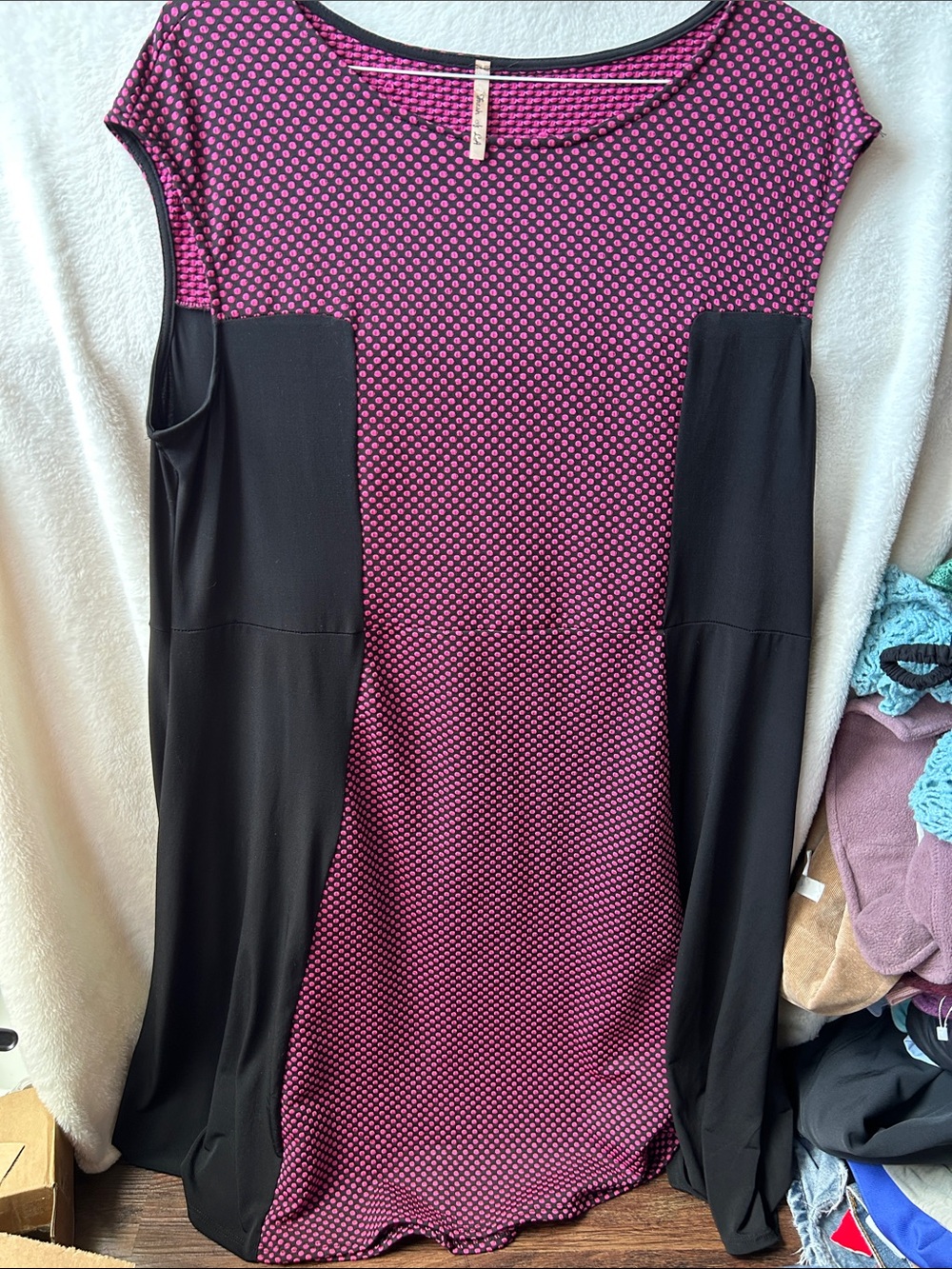 Women’s Pink and Black Patterned Shift Dress